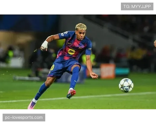 亚马尔边路高速盘带撕裂防线，本赛季进攻威胁显著提升